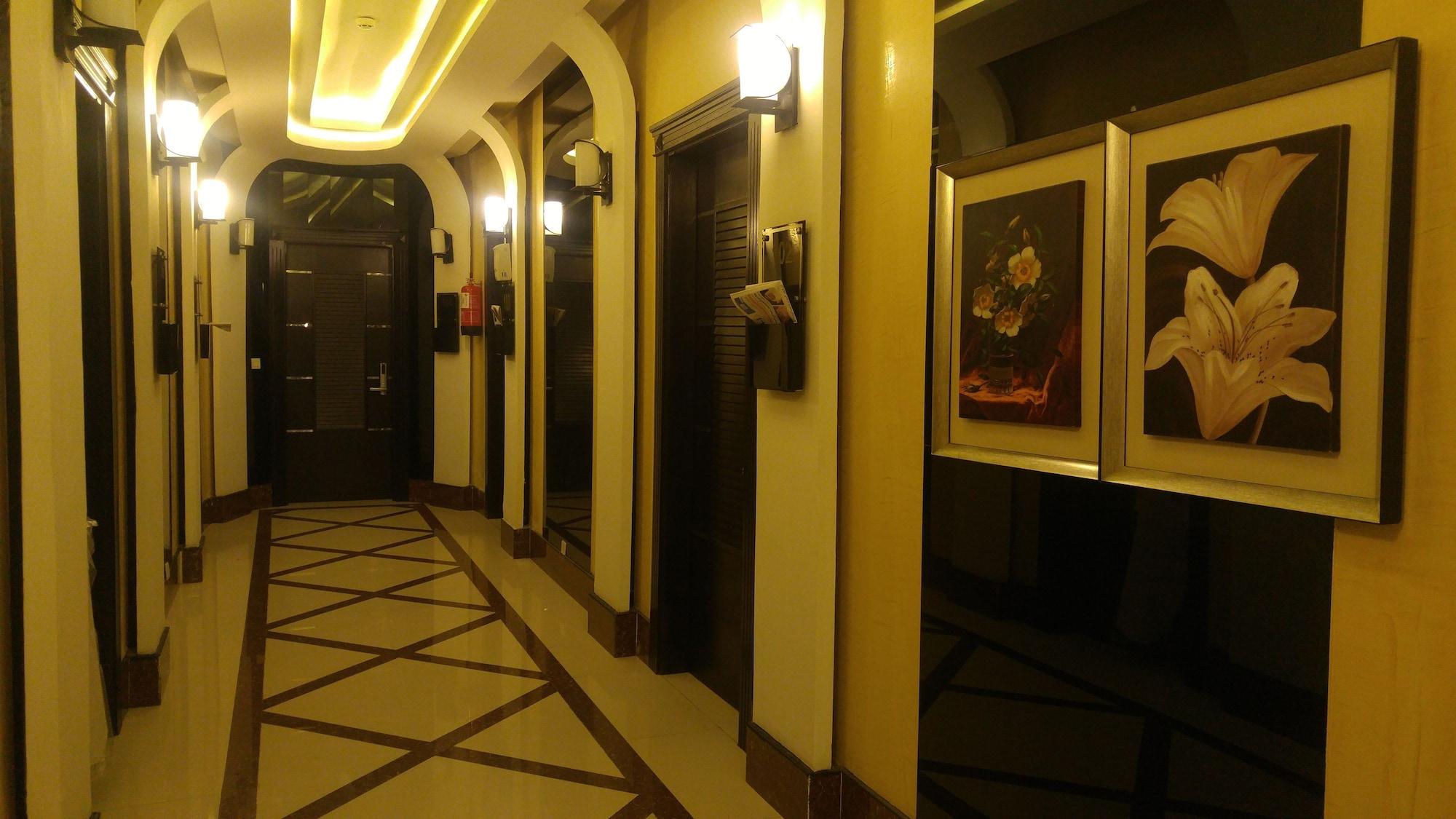 Al Muhaidb Al Takhasosi Suites Riyad Extérieur photo