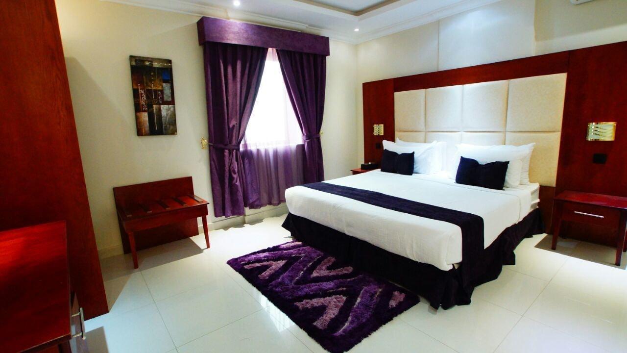 Al Muhaidb Al Takhasosi Suites Riyad Extérieur photo